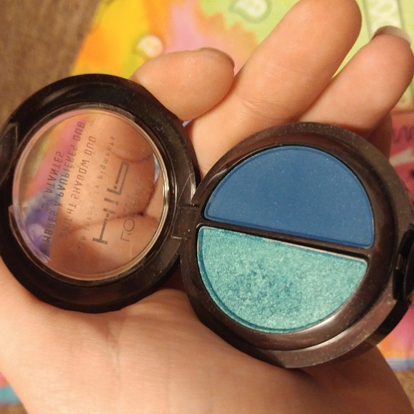 L'Oreal Other - 🌵(4) loreal hip eyeshadow showy&magnetic